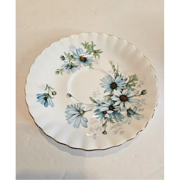 Royal Albert Plate Marguerite Blue Daisies England Bone China 5.5" Vintage - Picture 1 of 5